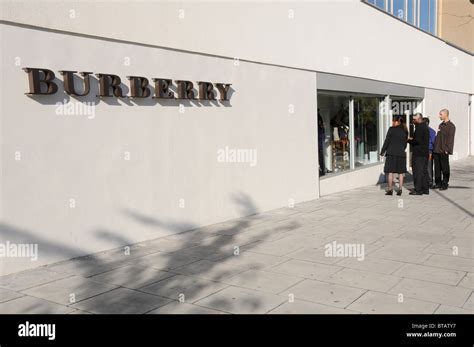 outlet london online burberry|burberry clearance outlet.